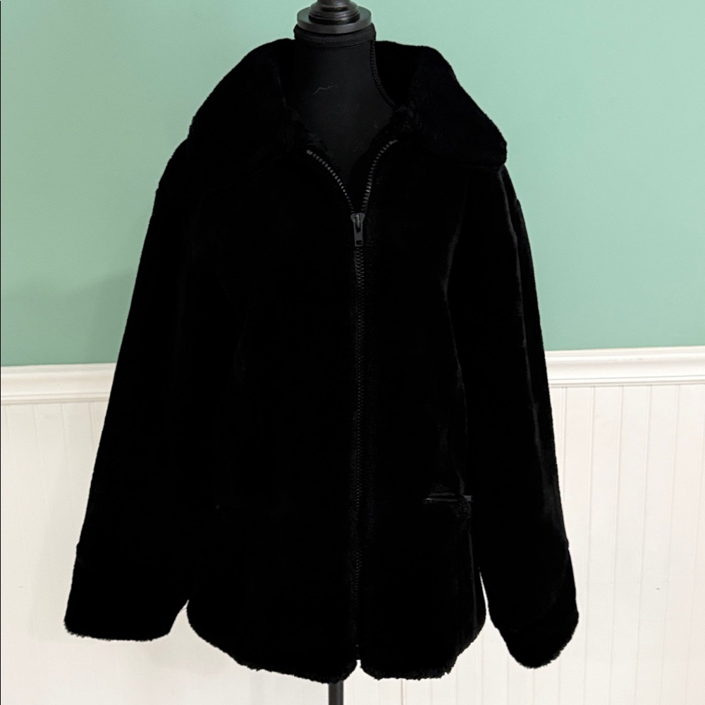 Vintage Women's Black Faux Fur Jacket